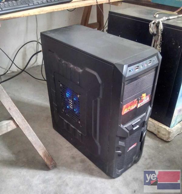 速龙四核家用办公玩游戏电脑主机出售了。