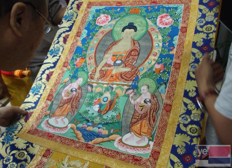 哪里可以鉴定西藏唐卡的年代和收藏价格?