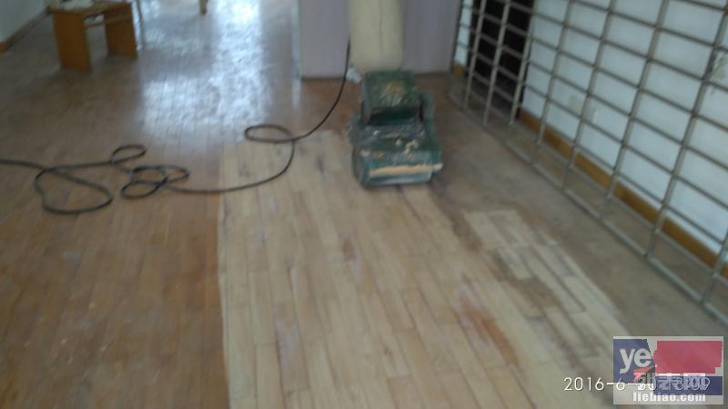 厦门旧木地板打磨抛光,木地板打蜡油漆,木地板维修