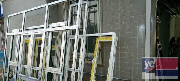 专业封阳台 换窗户 维修透气玻璃 营口店
