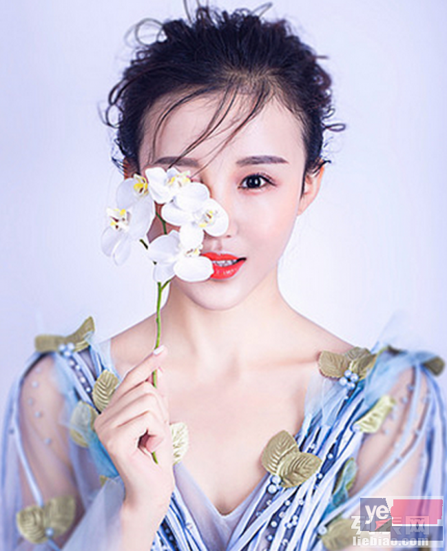 青浦公司年会演出化妆 商业活动化妆 新娘跟妆 淘宝模特化妆