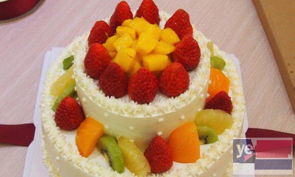 扶沟县生日蛋糕网线下单定制水果蛋糕送货上门欧式蛋糕