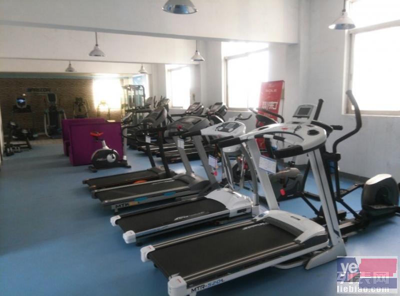 上海康丁常州展厅跑步机专卖专注健身器材20年