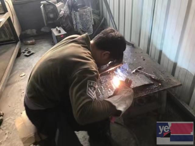 牡丹江电焊培训学校考焊工证报名二保焊培训氩弧焊培训手把焊培训