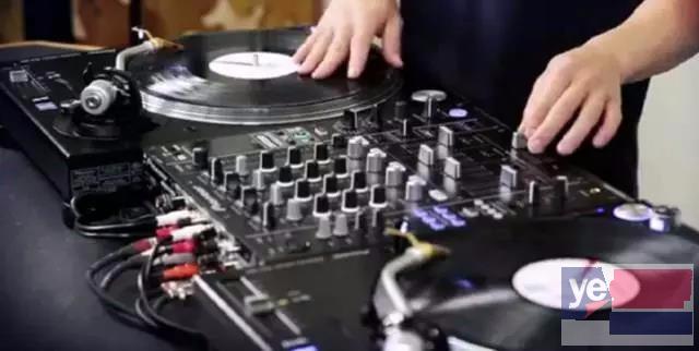 揭阳DJ电音舞曲制作培训 专业正学娱乐 DJ打碟培训