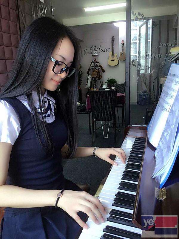 武汉学钢琴较好的机构 钢琴业余培训
