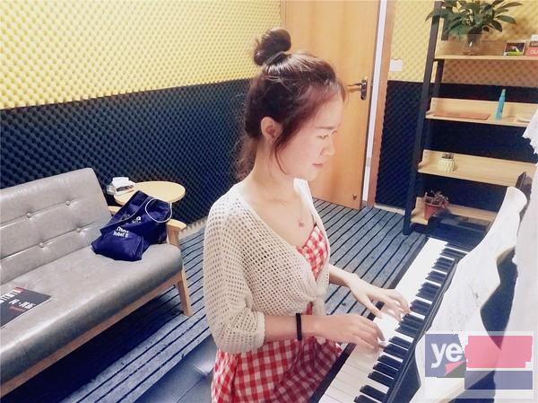 武汉里有长期的专业钢琴培训