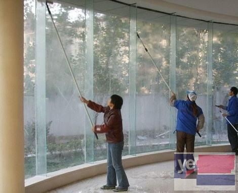 重庆清洁公司 江北开荒 红旗河沟洗地毯洗玻璃