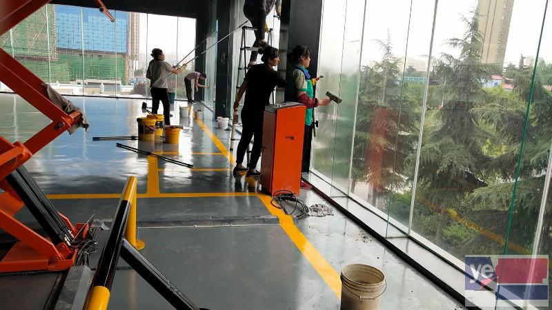 衡阳衡山正规高空玻璃外墙清洗24小时服务