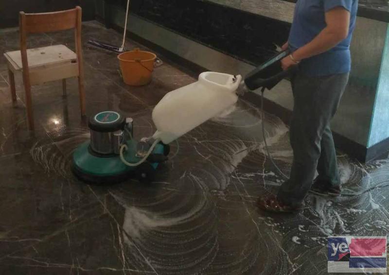 山南加查承接地毯清洗公司电话