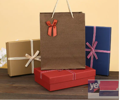 乌鲁木齐工厂直销定制各种 礼品盒 手提袋 宣传单 纸袋等